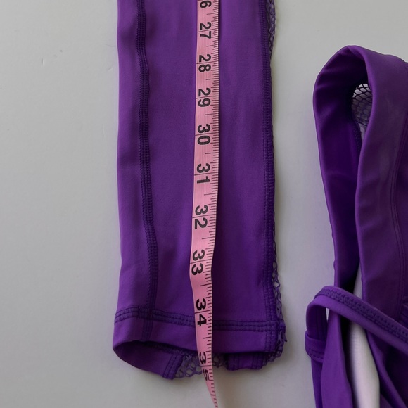 NWOT Unique Purple Sport Set - Leggings and Top (Size Small) - Picture 13 of 17
